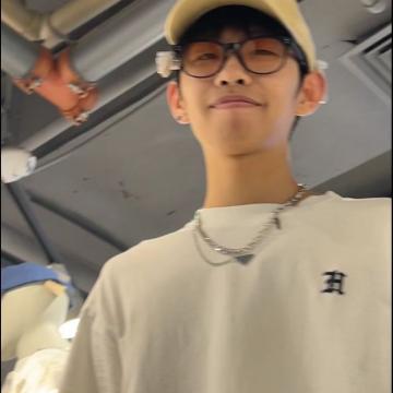̆T