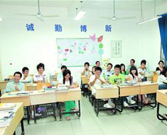 獨立學院開設“老板班” 半數畢業生當高管