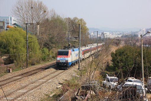 挫折是孩子成長的階梯 正確引導(dǎo)可助能力培養(yǎng)