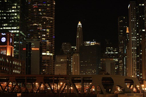 考生參考:最新精編高考作文萬能鳳頭50例