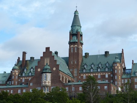 應屆畢業生揭露首師大附中真實信息