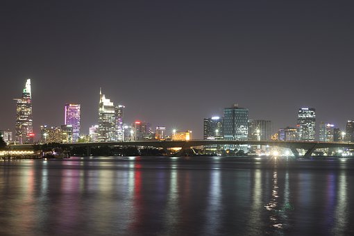 無師自通的天才指揮——舟舟