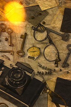 2、師(故作驚訝)咦,怎么沒了?到底要介...