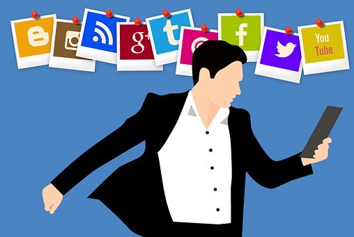 3、若兩個不同的一次函數的一次項的系數相...