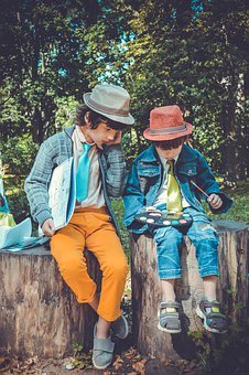 注:“雙星”指以《吳歌》、《西曲》為代表...