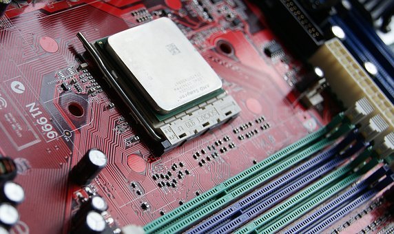 首先打籃球比較好的男生,都是個子比較高的...