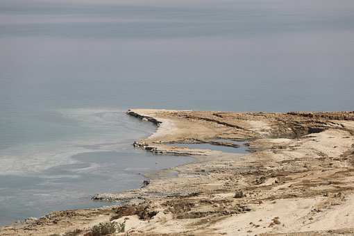 觀點:高校宿舍裝空調是以學生為本