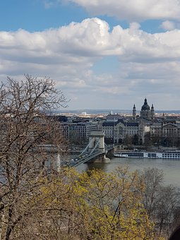 孩子學英語開口比背更重要