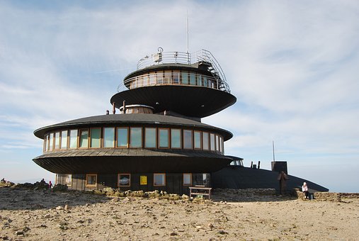 С�ı��_�ɴ��ɫ������(�D)