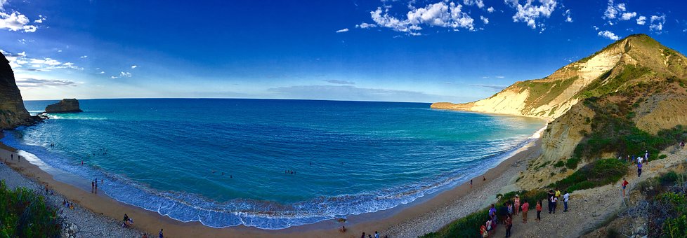 中央戲劇學院表演專業(yè)吸引4000追夢人