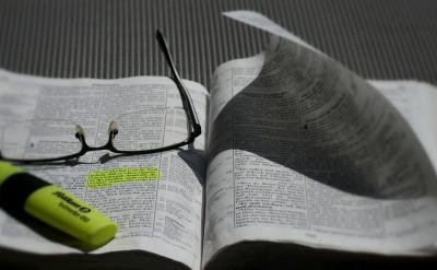 一、采取和孩子講道理的方式