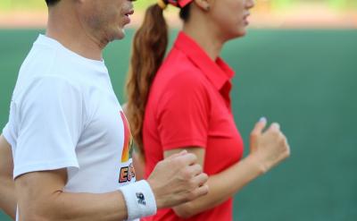 家長的思想境界、人生觀、價值觀及其對工作...