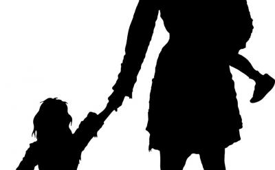 12、實施科教興國,要把教育擺在優先發展的...