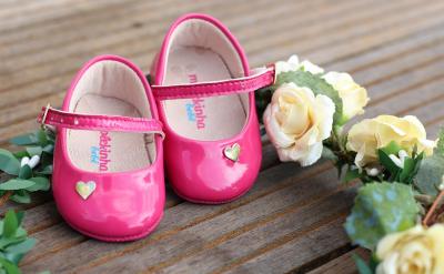 (一)講求方式方法,融入情感因素。幼兒教...