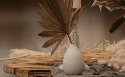 在教學重點部分反復品讀探究,引導學生積極...