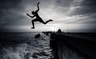 綜上,語文組同課異構教研活動剛剛啟動,在...