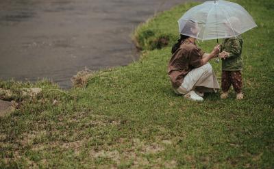 a)��ʾ�ڌ���ĳһ�r�̻�ĳ�Εr�g�����M�е�...