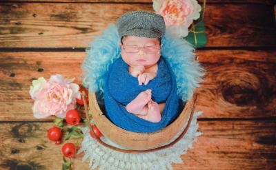 4.我的孩子總在考試結(jié)果出來(lái)前焦慮不安,我...