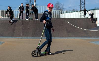 備好一節初中數學課需要教師從教學目標、教...