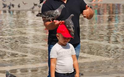 2、體驗別人的感覺