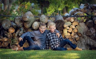 生:34 + 16。(板書:34 + 16)