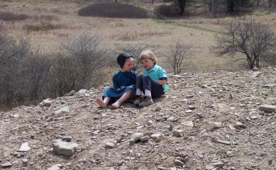 教育孩子是一項復雜而細致的工作,需要家...