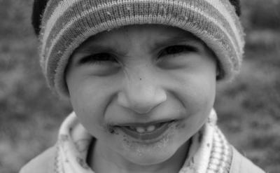 4. 閱讀理解:閱讀是提高英語水平的重要途...