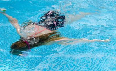 把幾何問題用坐標表示出來,這就是解析幾何...