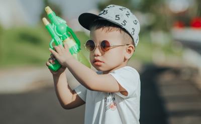 高考當(dāng)天的飲食也盡量與平時保持一致,考生...