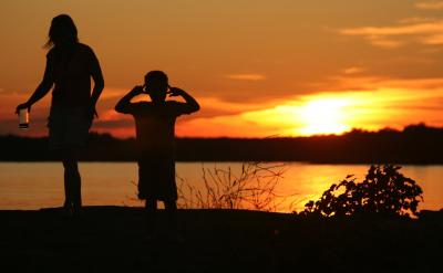 談到物理學,有些同學覺得很難;談到物理探...