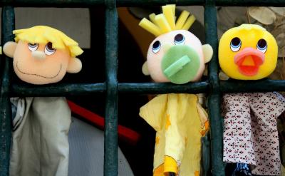 另外,我們更不能忽略文章的開頭、結(jié)尾,文...